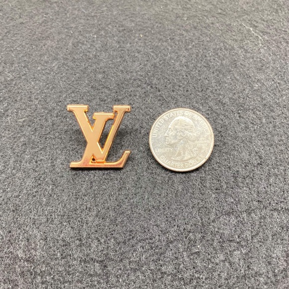Louis Vuitton Lapel Pin / Tie Pin (rose gold) - Picture 5 of 5